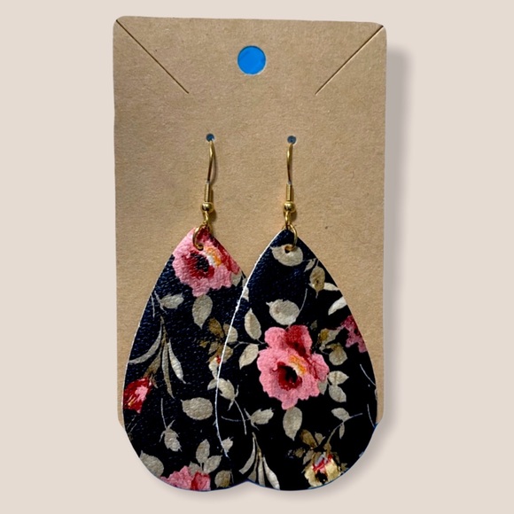 Black Pink Grandma Vintage Floral Earrings - Picture 1 of 4